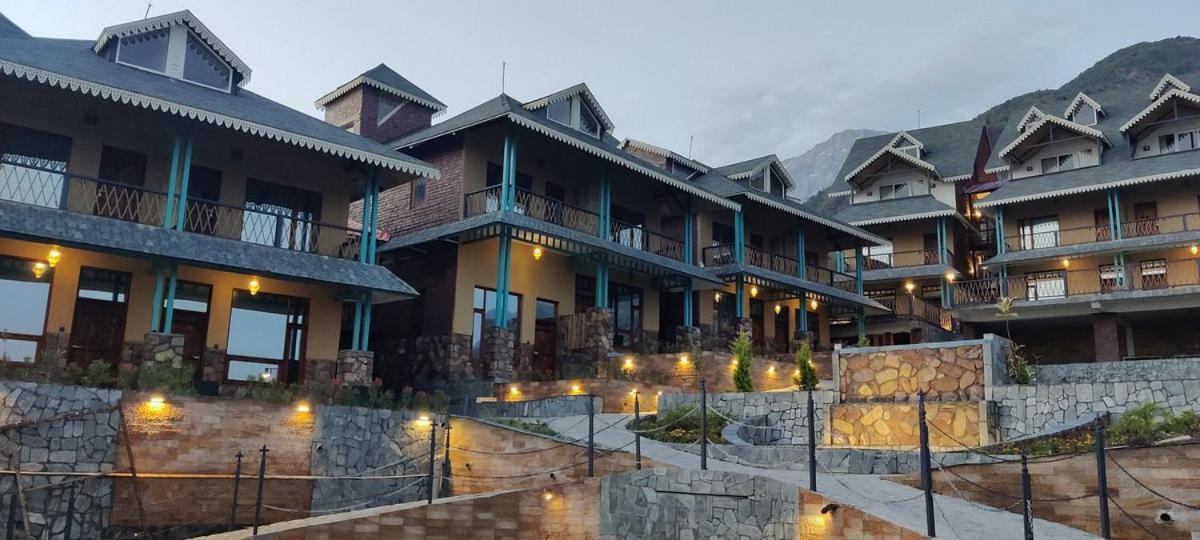 Tiaraa Jujurana Resort T Pathyar Zewnętrze zdjęcie